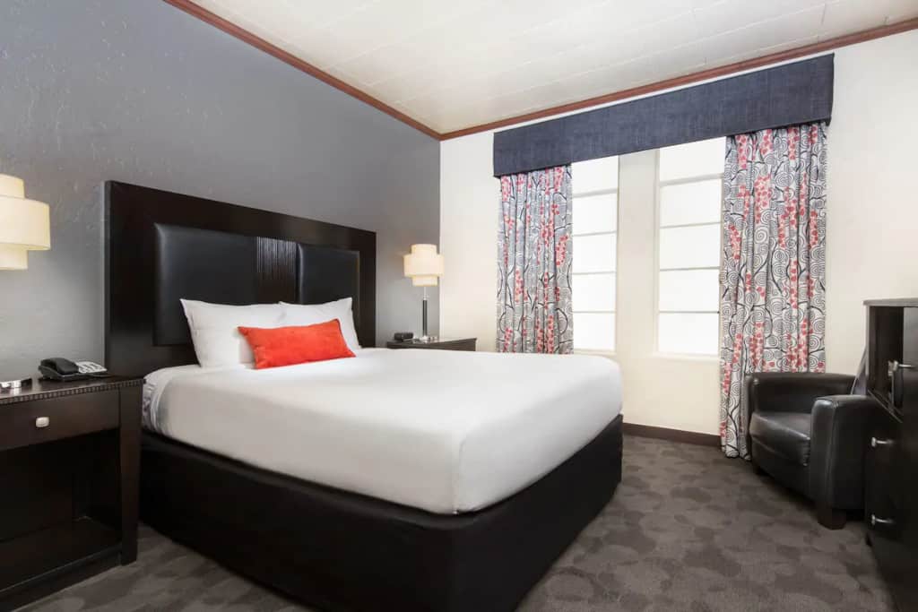 Golden Gate Hotel and Casino Accommodations 4