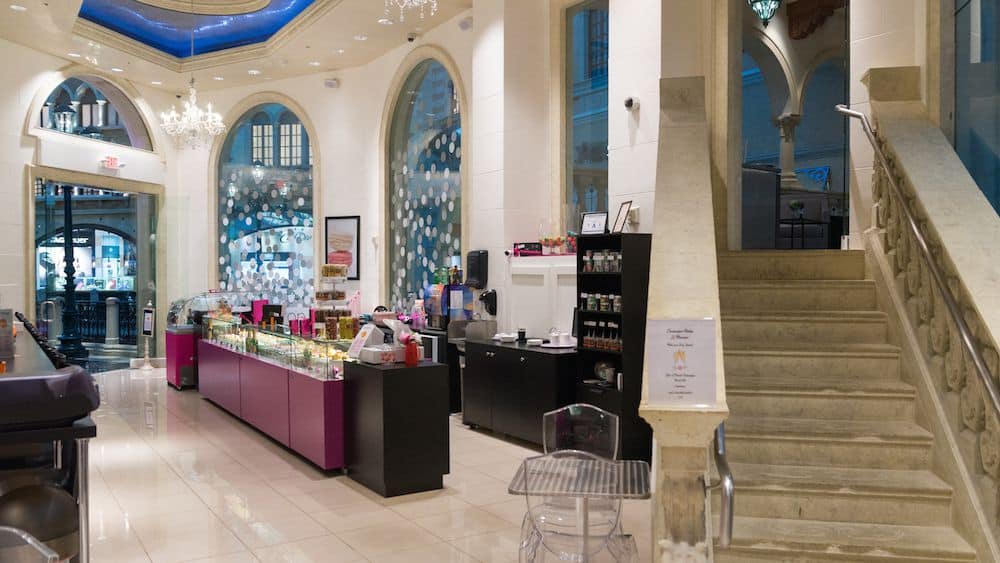 Las Vegas Hidden Treasures - Le Macaron Venetian Las Vegas