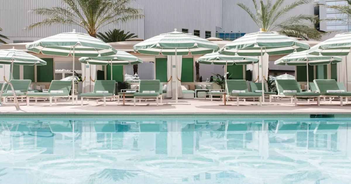 Park MGM Las Vegas Pools Cabanas