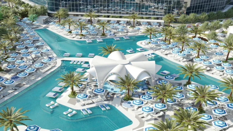 Fontainebleau Las Vegas Hotel Review: What to Expect Before You Book photo