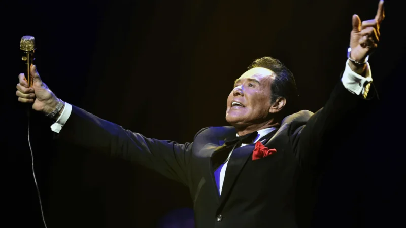 Wayne Newton performing on stage during his Up Close and Personal Las Vegas show